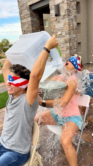 Team Water Games, Drinking Relay Games, Water Olympics Games For Kids, Water Activities For Adults, Family Olympics Ideas, Outside Adult Games, Water Day Ideas, Water Relay Games, Summer Party Games For Adults