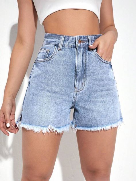 Free Returns ✓ Free Shipping✓. High Waist Raw Hem Denim Shorts- undefined at SHEIN. Chic Trousers, Women Denim Shorts, Denim Shorts Outfit, Outdoor Shopping, Shopping Party, High Waisted Jean Shorts, Jeans For Short Women, Top Tank, Short Jeans