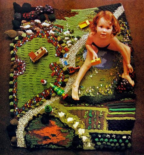 1970s knitted landscape play area - amazing Play Rug, Waldorf Toys, Waldorf Inspired, Perfect Rug, Play Mat, Diy Toys, Kids Stuff, Kid Stuff, Matilda