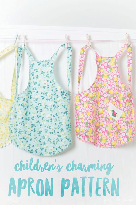 Children's Charming Apron Pattern Child Apron Pattern, Apron Pattern Free, Apron Pattern, Childrens Aprons, Sewing Aprons, Beginner Sewing Projects Easy, Fabric Purses, Sewing Projects For Kids, Aprons Patterns