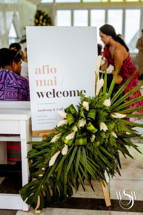 Discover this bilingual wedding sign, perfect for a destination wedding in Samoa, set in a beautiful chapel by the sea. Samoan Decorations, Samoan Wedding Ideas, Samoan Wedding Decorations, Wedding Planning Destination, Samoan Wedding, Polynesian Wedding, Hawaiian Weddings, 2024 Creative, Wedding Church Decor