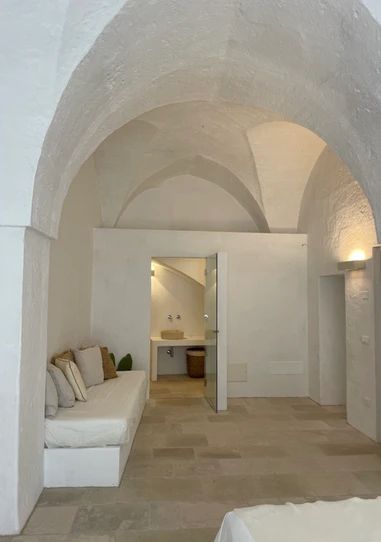 tre coni | Acquadipuglia Italy House, Mediterranean Home, Traditional Architecture, Holiday Design, Elle Decor, Puglia, Picture Gallery, Dream House, Villa