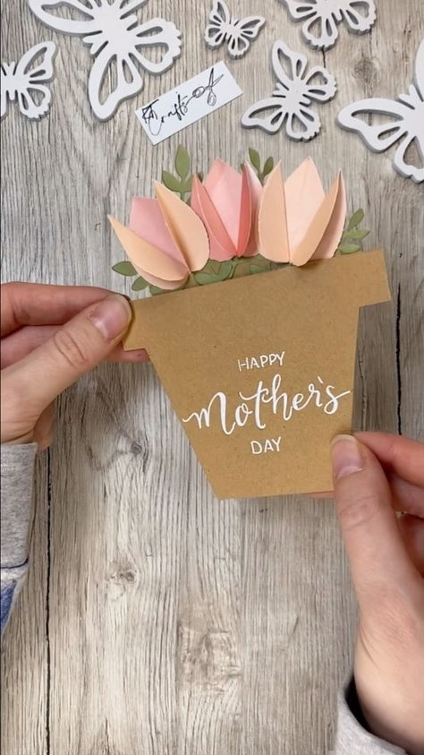 It‘s Mother’s Day! Ok it’s not, but if you got shocked for a second, you‘d better write down the 12th of May in your calendar right now… | Instagram Mothers Day Gift Craft, Mothers Day Gift Ideas Crafts, Mother's Day Pop Out Card, Mothers Day 2024 Ideas, Diy Crafts For Mother’s Day, Flower Crafts For Mothers Day, Diy Happy Mothers Day Cards, Mothers Day Card Craft, Cricut Cards Mothers Day