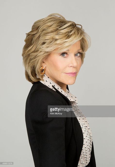 Short Layered Haircuts For Curly Hair, Jane Fonda Hairstyles, Mom Hairstyles, Short Layered Haircuts, Short Hair Over 60, Jane Fonda, Penteado Cabelo Curto, Short Hairstyle, Short Hair With Layers