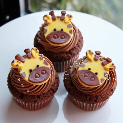 Giraffe Cupcakes, Cupcakes Bonitos, Giraffe Birthday Parties, Giraffe Cakes, Jungle Cake, Cupcakes Decorados, Cupcake Designs, Baby Shower Cupcakes, Cute Cupcakes