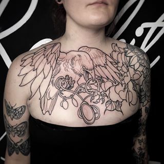 Crow Tattoo Chest Woman, Neo Trad Chest Piece, Raven Chest Tattoo, Bird Chest Tattoo, Neo Traditional Chest Tattoo, Chest Tattoo Wolf, Tattoo Designs Dragon, Angel Wing Tattoos, Traditional Chest Tattoo