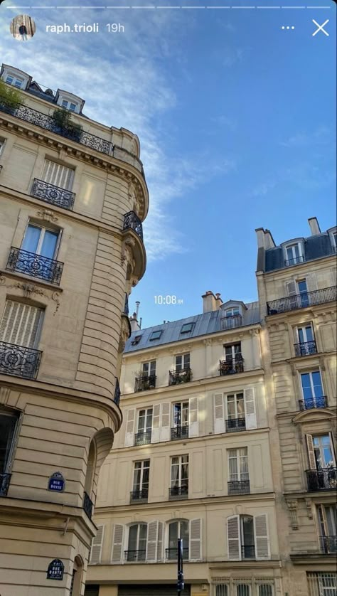 Building Story Instagram, Paris Instagram Pictures Summer, Paris Photo Ideas Aesthetic, Instagram Story Ideas Paris, Paris Instagram Pictures Aesthetic, Paris Feed Instagram, Paris Aesthetic Instagram Story, Paris Story Ideas, Europe Instagram Stories