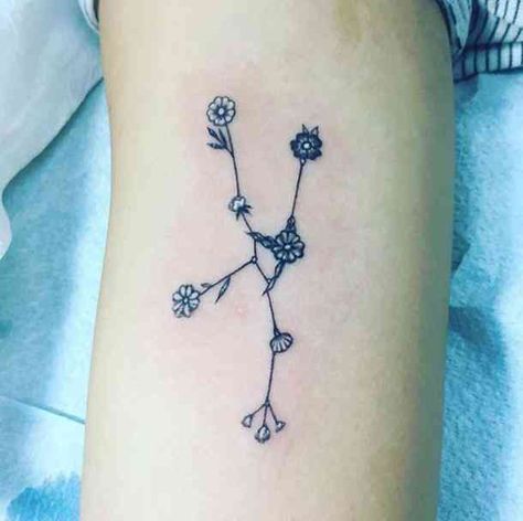 Constellation tattoo (mixed with a flower tattoo) on your inner bicep. #taurus #zodiac #zodiacsign #astrology #horoscope Scorpio Constellation Tattoos, Taurus Constellation Tattoo, Virgo Constellation Tattoo, Astrology Tattoo, Taurus Constellation, Virgo Tattoo, Constellation Tattoo, Bull Tattoos, Taurus Tattoos