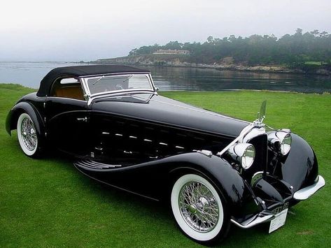 Austin Martin, Old Fashioned Cars, Retro Auto, Vintage Auto's, Auto Vintage, Auto Retro, Cars Vintage, Classy Cars