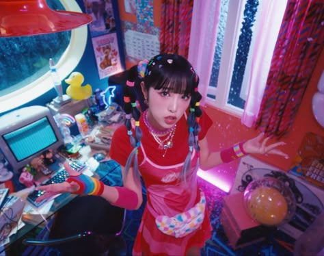 Kpop Colorful Photoshoot, Yena Smartphone Concept Photos, Yena Concept Photo, Cosmic Red Velvet Photoshoot, Cosmic Red Velvet Concept Photos, Magical Girl Aesthetic, Life Drawing Reference, Hello Kitty Cake, Aesthetic People