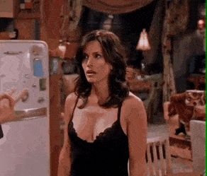 Courtney Cox Hair, Courtney Cox Arquette, Friends Monica Geller, Monica Friends, Farrah Fawcet, Friends Best Moments, Sensual Seduction, Kelly Preston, Jennifer Aniston Hot