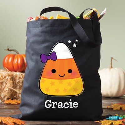 Personalized Treat Bags, Halloween Gift Bags, Halloween Wood Crafts, Cricut Halloween, Halloween Tote Bag, Halloween Tote, Velvet Pumpkins, Ready For Halloween, Holiday Bag