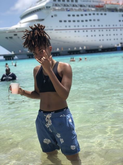 Instagram: @_itskennt #model #melanin #bahamas #dreads #dreadlocks #fashion #cottonon #nautica #nautical #gold #golden #americaneagle Casual Beach Outfit Aesthetic, Lesbian Swimwear, Stud Beach Outfits, Masc Swimwear For Women, Lesbian Swimsuit, Masc Swimwear, Tomboy Swimsuit, Tomboy Beach Outfits, Tomboy Swimwear