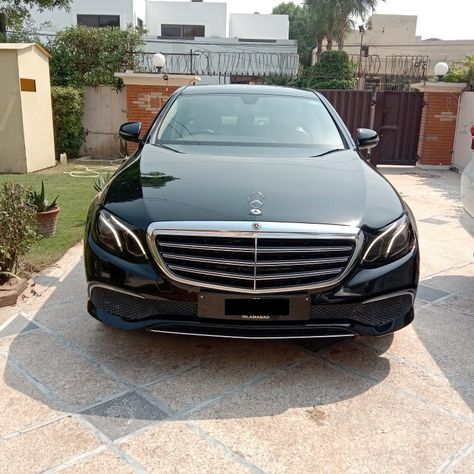 Mercedes Benz E Class 2021, Used Mercedes Benz, Cars Mercedes, Mercedes E Class, Mercedes Benz Models, Luxury Sedan, Benz E, Benz E Class, Black Model