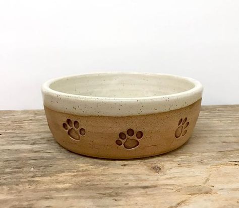 Ceramic Dog Food Bowls, Clay Dog Bowl Ideas, Pottery Dog Bowls, Dog Pottery, Ceramic Dog Bowl, Pottery Supplies, Dog Food Bowls, Pottery Classes, Clay Art Projects