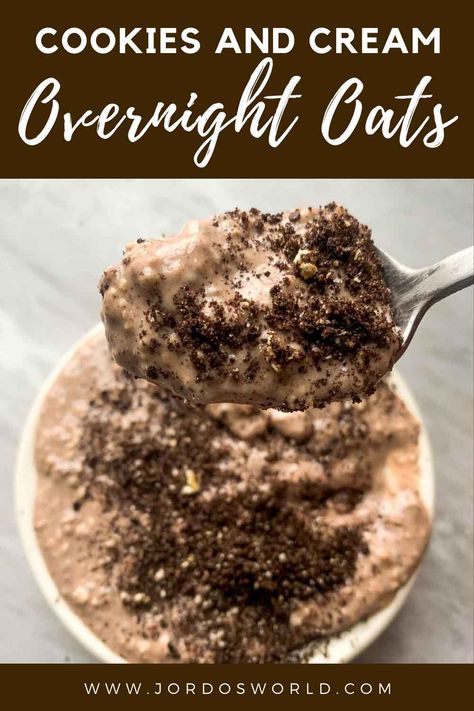 These Cookies and Cream Overnight Oats are creamy, delicious, and taste like Oreos! This overnight oats recipe is quick, easy, and packed with nutrients. Overnight Oats Cookies And Cream, Macro Friendly Overnight Oats, Cookies And Cream Overnight Oats, Overnight Oats Recipe Easy, Oatmeal How To Make, Protein Oats, Oat Recipes, Protein Overnight Oats, Oat Recipes Healthy