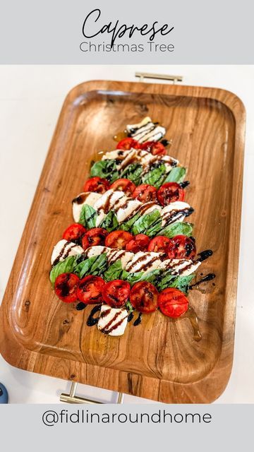 Christmas Mozzarella Tree, Christmas Tree Tomato Mozzarella, Caprese Christmas Tree Appetizer, Christmas Tomato Mozzarella, Holiday Caprese Skewers, Caprese Appetizer Christmas, Christmas Tree Caprese Salad, Christmas Tree Caprese Board, Caprese Salad Christmas Tree