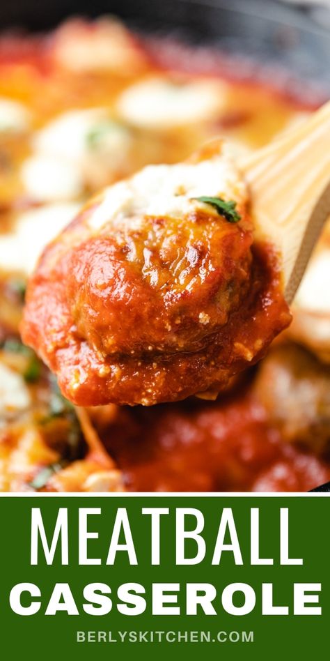 Cheesy meatball on a wooden spoon. Casserole Without Pasta, Meatballs Ricotta, Cheesy Meatball Casserole, Family Favorite Casseroles, Favorite Casserole Recipes, Easy Meatball, Cheesy Meatballs, Meatball Casserole, Marinara Sauce Recipe