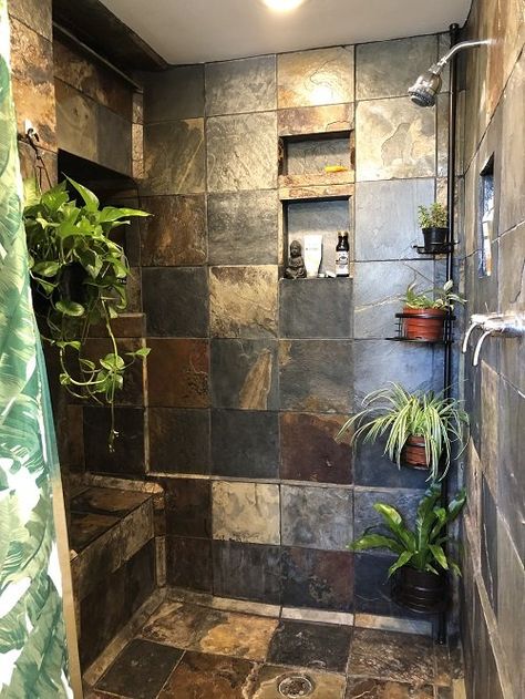 30 Jungle Bathroom Ideas | Best Tropical Bathrooms Outdoor Bathroom Design Ideas, Queen Decor, 1920s Bathroom, Jungle Bathroom, Model Bathroom, Small Frames, Outdoor Bathroom Design, Boho Bathroom Decor, Decor Tray