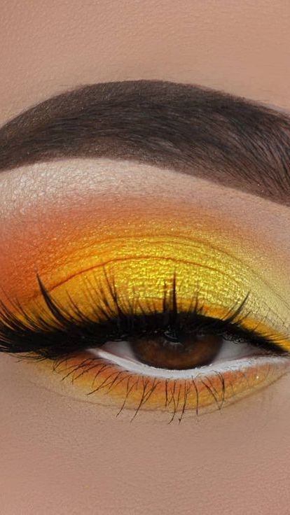 Make Up Kits, Yellow Eye Makeup, Make Up Designs, Drag Make-up, Yellow Makeup, Makeup List, Make Up Videos, Smink Inspiration, Eye Makeup Steps