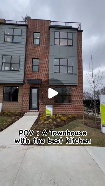 𝐂𝐡𝐫𝐢𝐬𝐭𝐢𝐚𝐧 𝐆𝐢𝐯𝐞𝐧𝐬 | REALTOR® on Instagram: "This home designed by (Bobby Berk) @bobby is everything you could want in a townhouse. - 📍: Alexandria, VA 💰: $859,900+ ($30K extra for end units) 📐: 2,632-2,705 🛌: 3 🛀: 2.5-4.5 🚘: 2 car garage *Not a brokerage affiliated with Tri Pointe Homes* - 🔹Christian Givens, @RLAH @properties Follow me @ChristianGRealtor 📱301.221.3635 | ☎️ 301.652.0643 - 🎥: @energizedproductions - #designerhomes #newconstructionhomes #hometour #dmvrealestate #varealtor #varealtor #homedecorideas #luxuryhomes #gourmetkitchen #dreamhomes #realtorofinstagram" Townhouse Designs Interior, Townhouse Aesthetic, Modern Townhouse Interior, Bobby Berk, Luxury Townhouse, Townhouse Interior, Ryan Homes, Modern Townhouse, Row Houses