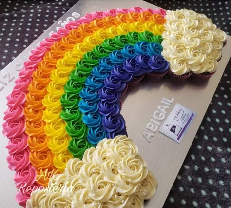 Rainbow Cupcakes Cake, Rainbow Birthday Cupcake Cake, Rainbow Sheet Cake Ideas, Rainbow Sheet Cake Birthday, Rainbow Birthday Cupcakes, Rainbow Sheet Cake, Rainbow Cupcake Cake, Flower Cupcake Cake, Themed Christmas Party