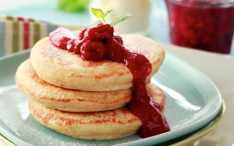 NESTUM YOGURT PANCAKE | Dear Nestlé Nestum Recipe, Nestle Recipes, Yogurt Pancakes, Strawberry Jam, Pancake Recipe, Beignets, Cooking Time, New Recipes, Yogurt