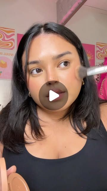 Mykee Mae on Instagram: "A blush placement technique for us round-faced girlies 🤍   . . . . . . #makeuphacks #plussizemakeup #blushtechnique #blushplacement #blush #makeuptutorial #blushtutorial" Blush Placement Round Face, Blush For Round Face, Where To Apply Blush, Plus Size Makeup, Blush Placement, Blush Tutorial, Blush Tips, Makeup Removal Tips, Blush Application