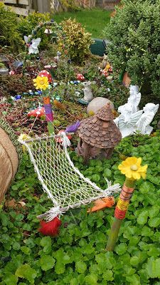 Fairy Hammock, Stick Furniture, Make A Fairy, Gladiolus Bulbs, Sticks Furniture, Tree Stumps, Tree Stump, Miniature Fairy, Miniature Fairy Gardens