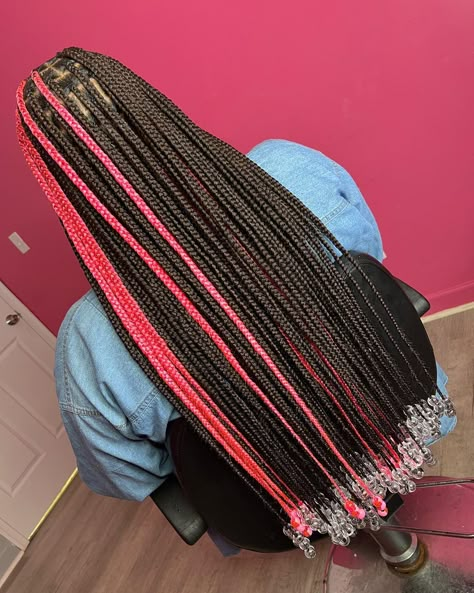 Knotless Braids Waist Length, Colored Extensions, Peekaboo Hair Colors, Braiding Hair Colors, Short Box Braids Hairstyles, Peekaboo Hair, Big Box Braids Hairstyles, Colored Braids, Cute Box Braids