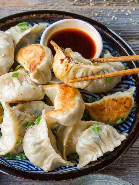 Veggie Potstickers, Tofu Dumplings, Vegan Potstickers, Vegan Dumplings, Asian Vegetarian Recipes, Chinese Chives, Pan Fried Tofu, Spicy Dipping Sauce, Homemade Dumplings