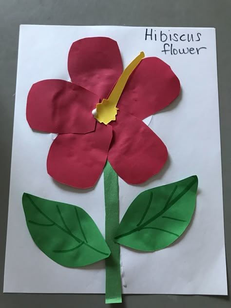 Hibiscus flower Merdeka Activities For Kids, Hibiscus Flower Art And Craft, Malaysia Day Art And Craft, Merdeka Art And Craft For Kids, Merdeka Art And Craft, Malaysia Merdeka Craft, Kemerdekaan Malaysia Art And Craft, Hibiscus Craft Preschool, Malaysia Flag Art And Craft