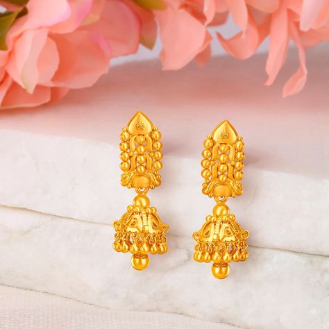 Explore the latest gold earrings designs from contemporary jewellery collections by Kalyan. Shop your favourite earring set from a variety of gold earring models. Gold Earing Design Hanging, Tanishq Jhumka Gold Earrings, Small Jimiki Kammal Design Gold, Jumka Design Gold, Gold Earrings Designs New Model, Gold Earrings With Price, Trendy Gold Earrings, Gold Hanging Earrings, Small Earrings Gold