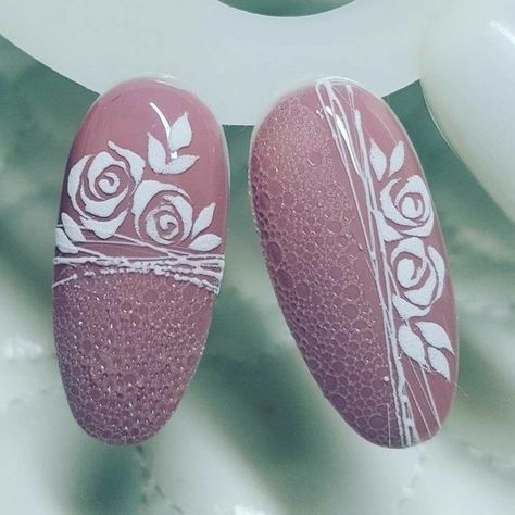 Rose Nail Art Designs, Bubble Nail Art, Nail Art Wheel, Bubble Nails, Art Deco Nails, Rose Nail Art, Elegant Nail Art, Nail Drawing, Gel Nail Art Designs