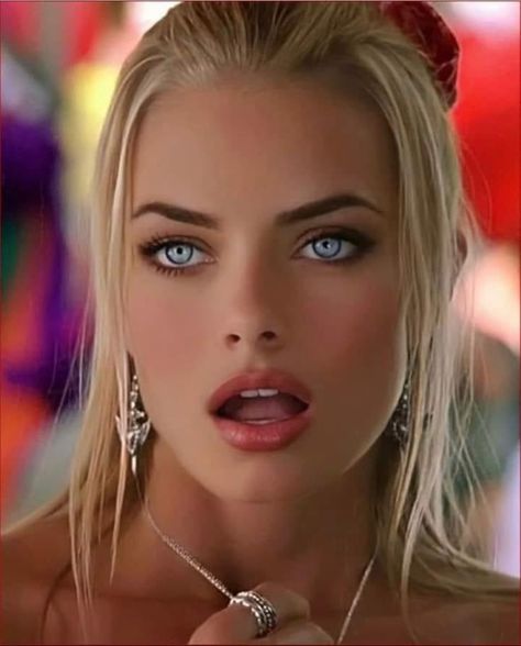 (26) Quora Jaime Pressly Margot Robbie, Jaime Pressly, Cher Photos, Blonde Actresses, Rock N Roll Style, Gentlemen Prefer Blondes, Victoria Justice, Margot Robbie, Hottest Celebrities