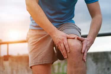 Why Are My Joints So Stiff? What Can I Do? Bursitis Knee, Knee Pain Exercises, Metabolic Disorders, Knee Exercises, Knee Pain Relief, Knee Pain, Pain Relief, The Globe, Massage