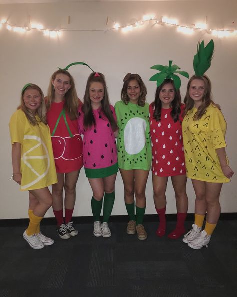 DIY Fruit Costume. Halloween. Fruits. Fruit Salad. Fruits Costume Diy, Group Fruit Halloween Costumes, Condiment Group Costume, Fruit Group Costume, Salad Halloween Costumes, Starburst Halloween Costume, Pineapple Diy Costume, Fruit Of The Spirit Costume, Pineapple Halloween Costume