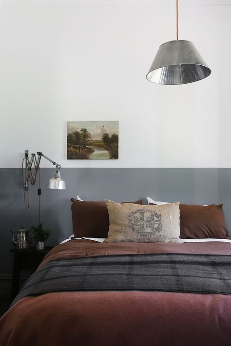 I love the colors here for a guest. An Australian Idyll: Estate Trentham Near Melbourne: Remodelista Design Del Prodotto, Simple Bedroom, Small Room Bedroom, Bedroom Styles, Unique Home Decor, Living Room Interior, 인테리어 디자�인, Guest Bedroom, Modern Bedroom