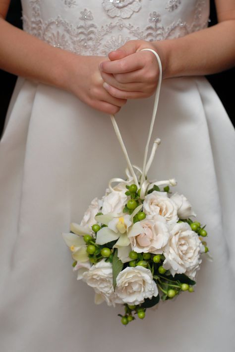 Flower Girl Pomander Ball by Wildflowers Saint Louis, MO Wedding Flower Balls, Pomander Balls Wedding, Pomander Bouquet, Pomander Balls, Round Bouquet, Flower Girl Bouquet, Bride's Bouquet, Flower Purses, Flower Arrangements Simple