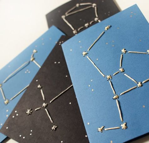 Just sew a few stitches and dot a few dots and you're in business. See instructions on Kanelstrand. Diy Constellation, Constellation Craft, Cards Diy Easy, Simple Cards Handmade, Stars In The Sky, Cute Valentines Day Gifts, Valentine Cards Handmade, Homemade Valentines, Diy Stationery