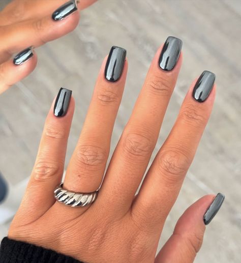 Nails Black Metallic, Grey With Chrome Nails, January Nails Chrome, Metallic Grey Nails, Black Grey Silver Nails, Squoval Black Nails, Charcoal Grey Chrome Nails, Chrome Nails Squoval, Gray Nails With Chrome