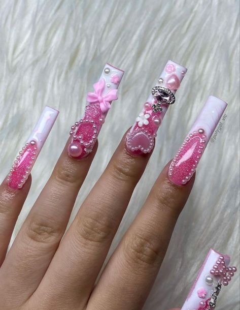 Pink Junk Nails, Long Nails Summer, Nail Art Long Nails, Nails Plain, Gyaru Nails, Nail Designs Bling, Bling Nail Art, Junk Nails, French Acrylic Nails