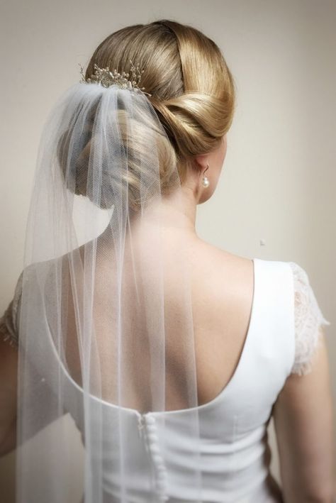 Veil With Updo, Big Bridal Hair, Bridal Hair With Veil, Bridal Hair Updo With Veil, Hair With Veil, Bridal Updo With Veil, Modern Bridal Hairstyles, Bride Hairstyles With Veil, Low Bun Wedding Hair