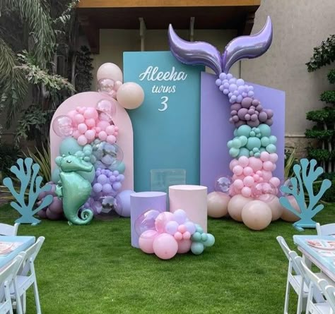 Mermaid Themed Decorations, Birthday Mermaid Decorations, Mermaid Birthday Theme Ideas, Mermaid Party Balloons, Mermaid Decorations Party, Mermaid Theme Party Decorations, Mermaid Birthday Backdrop, Mermaid Balloon Garland, Sea Birthday Party Decorations