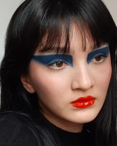 Maquillage Alternative Makeup Looks Artistry Makeup Looks, Industrial Makeup, Alternative Makeup Looks, Crazy Makeup Looks, Makeup Looks Editorial, Avante Garde Makeup, Experimental Makeup, Unconventional Makeup, Goth Makeup Looks