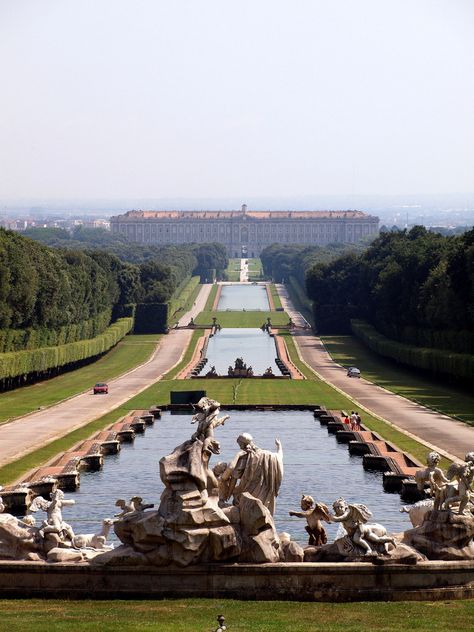 Magic Places, Chateau Versailles, Versailles France, Palace Of Versailles, Chateau France, Marie Antoinette, France Travel, Places Around The World, Versailles