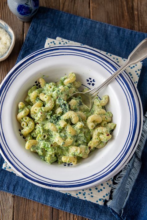 Pasta E Broccoli, Cavatelli And Broccoli, Pasta Con Broccoli, Ricotta Recipes, Ricotta Pasta, Broccoli Pasta, Batch Cooking, Gnocchi, Ricotta