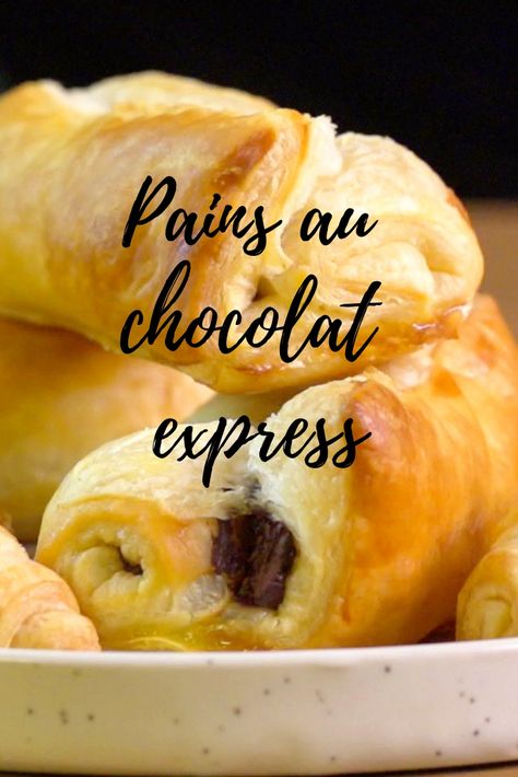 Faire des pains au chocolat express Cooking Homemade, Homemade Bread, Hamburger Bun, Hot Dog Buns, Raisin, Nutella, Pasta, Healthy Recipes, Bread