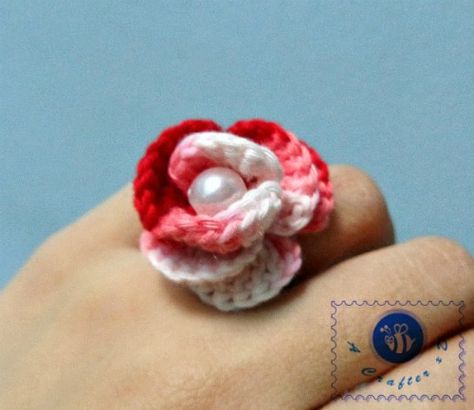 Crochet Ring Patterns, Ring Patterns, Crochet Ring, Crochet Puff Flower, Crochet Jewlery, Crochet Rings, Crochet Hack, Crochet Jewelry Patterns, Crochet Bracelet