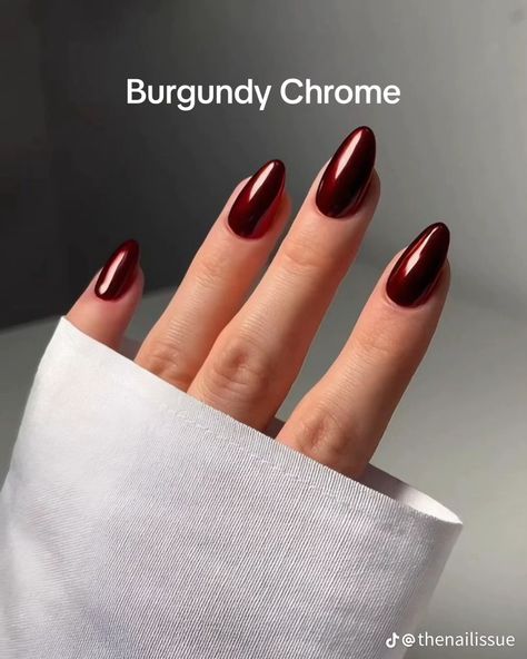 Wine Red With Chrome Nails, Fall Chrome Nails Almond, Chrome November Nails, Fall Nail Inspo Burgundy, One Coloured Nails, Wine Nails Chrome, Chrome Nail Ideas Fall, Burgundy With Chrome Nails, Dark Chocolate Chrome Nails